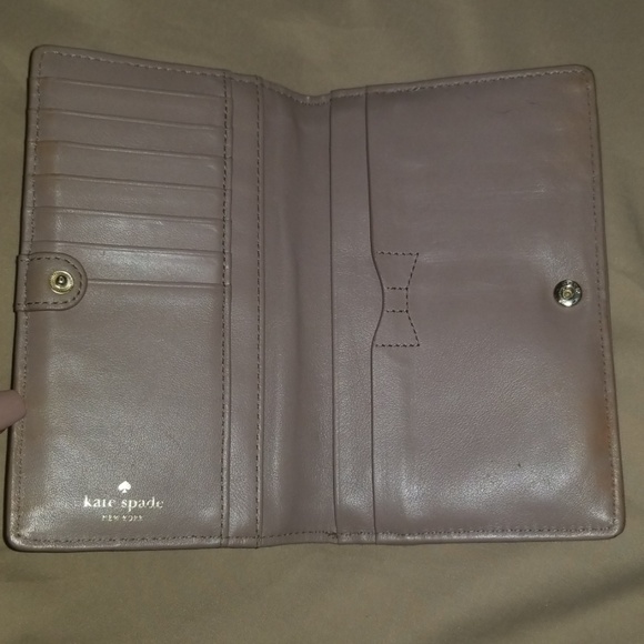 Kate Spade wallet - Picture 2 of 5